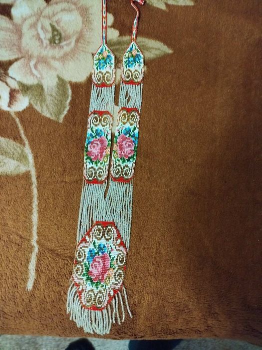 Гердан з чеського бісеру, ручна робота