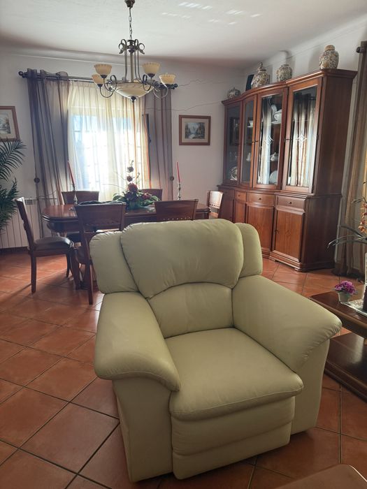Sofas em pele genuina