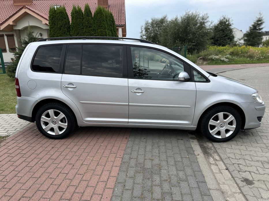 Vw Turan 1,9diesel LIFT 7foteli hak tempomat