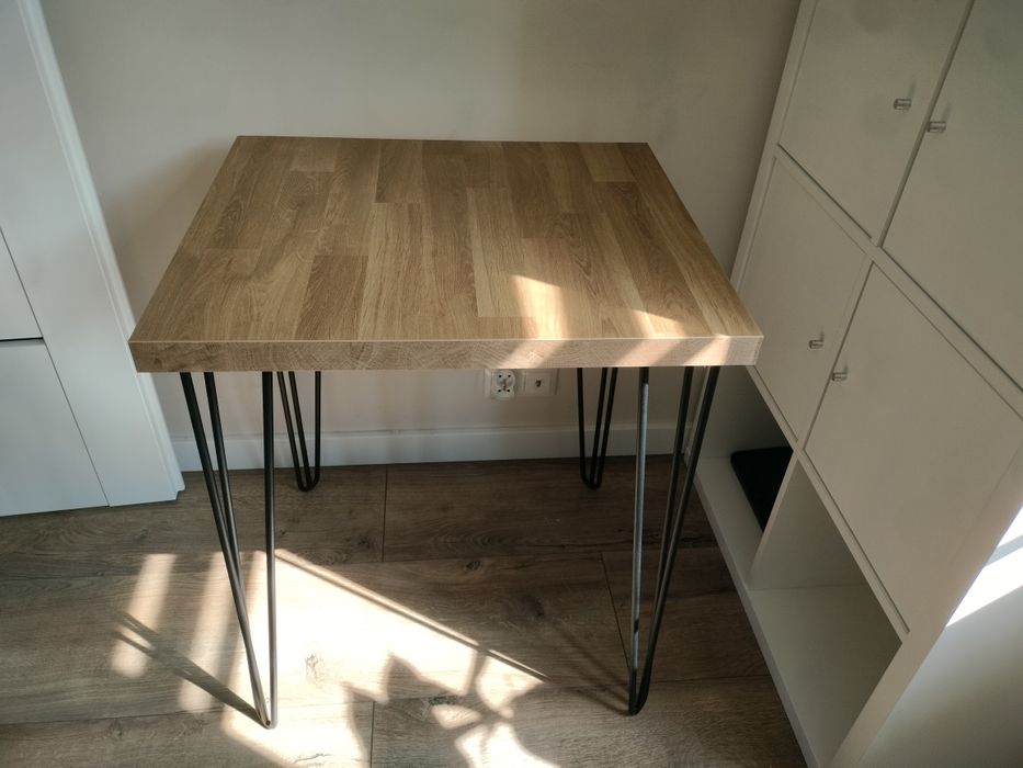 Sprzedam ładny stolik