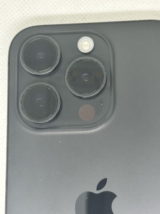 iPhone 15 pro 89 kondycji