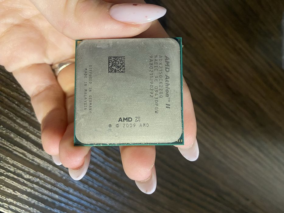 Продам старі запчастини