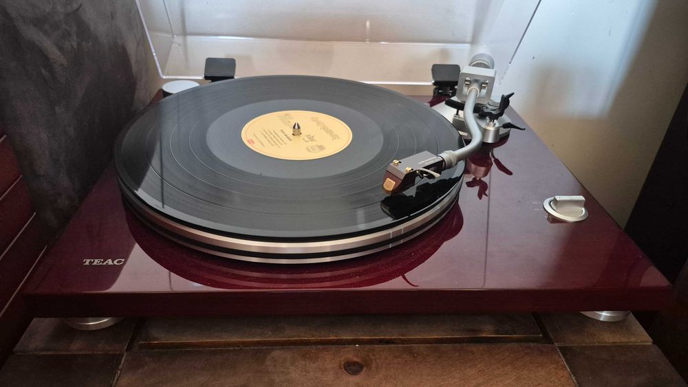 Gramofon Teac Tn - 3b wiśniowy