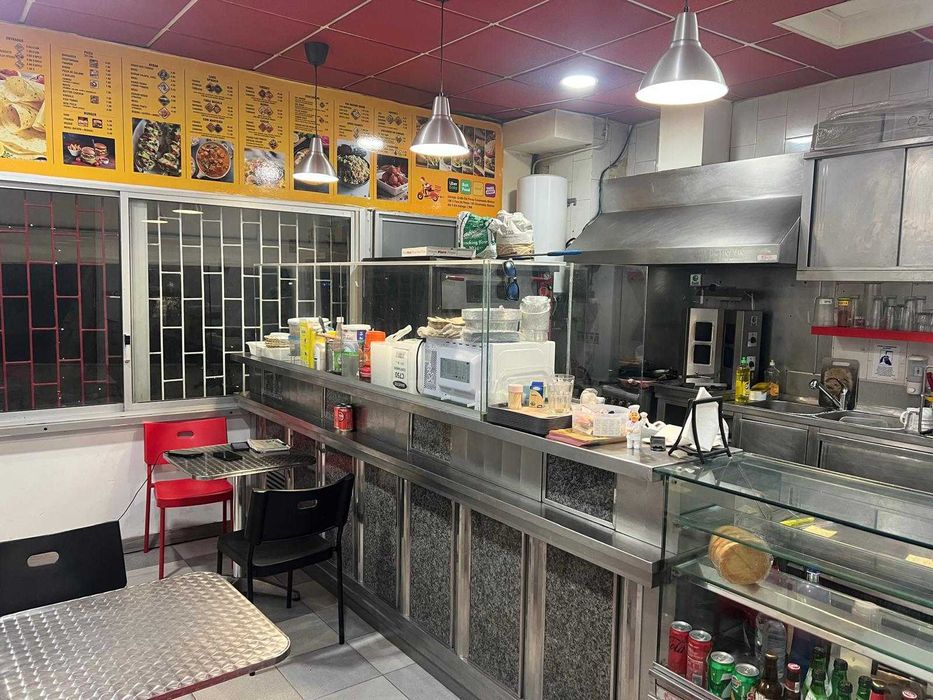 Pizzaria/indiano take-away no CC Delta, investimento 14,5% ao ano