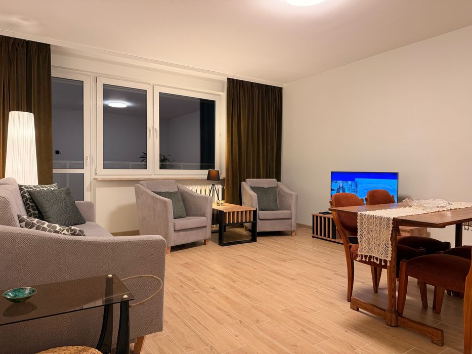 Przytulne 3 pokoje po remoncie, Wilanów, piękny widok, duży balkon