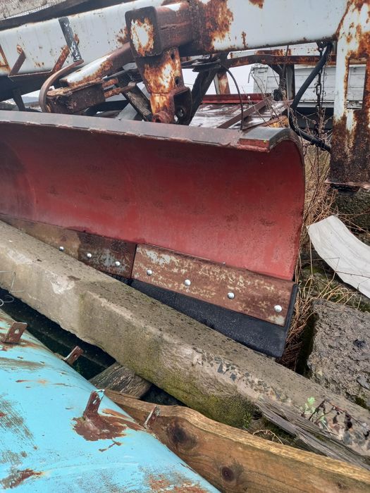 Відвал для снігу мтз