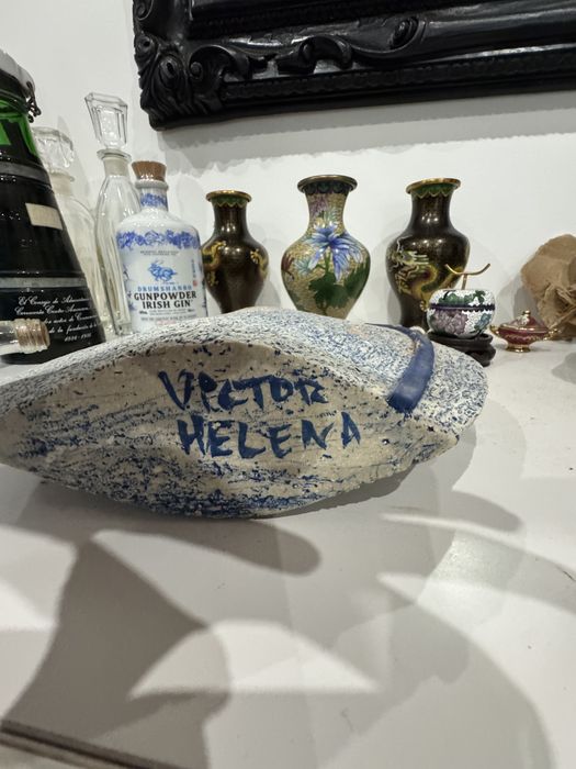 Taça e Vaso em ceramica artistica assinado Victor & Helena