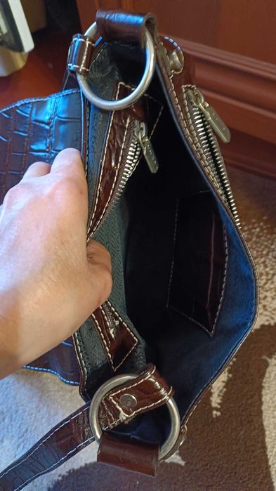 Жіноча шкіряна сумка Prada
