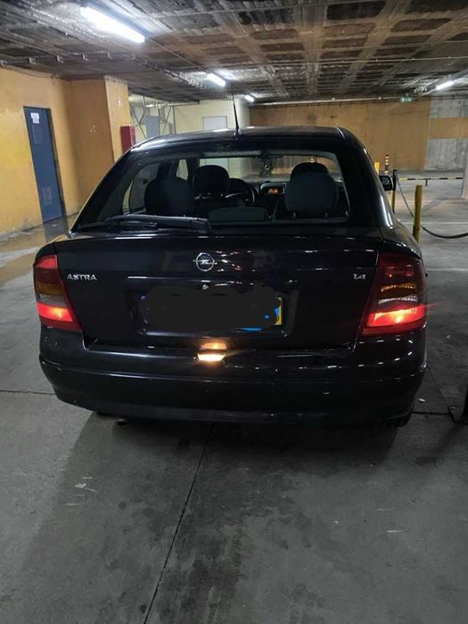 Vendo Opel astra G de 10/2002