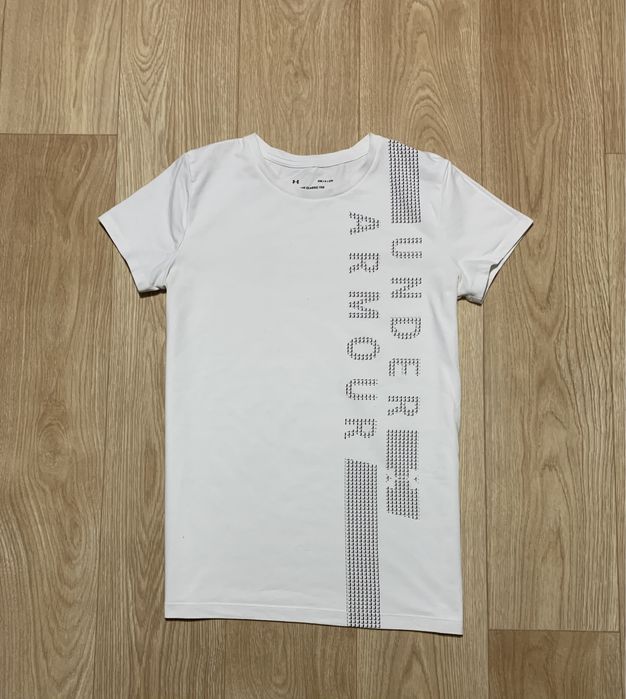 Under Armour футболка с большим логотипом