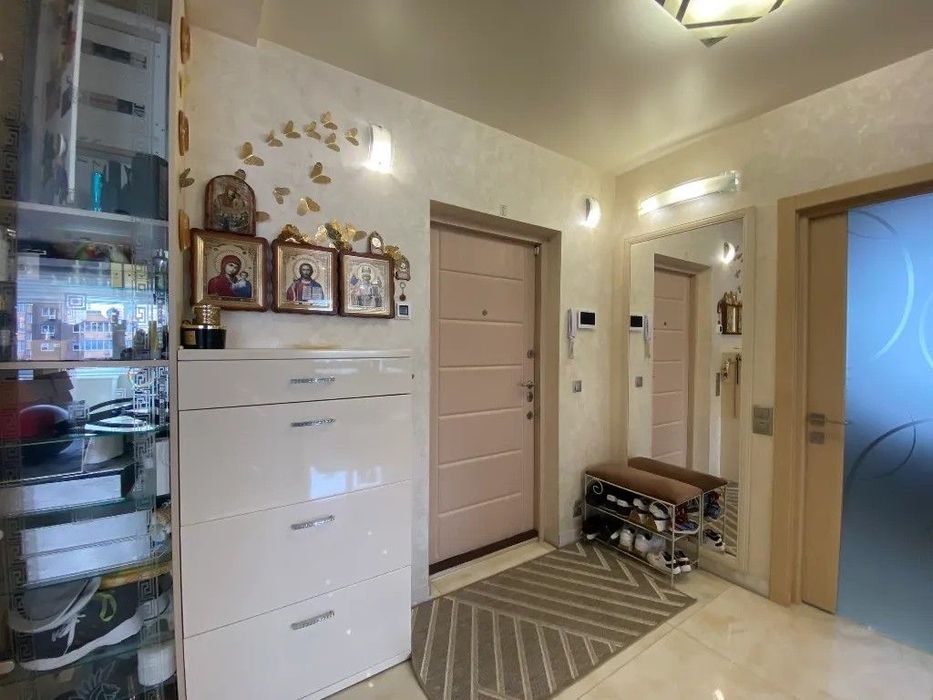 Продам 3к квартиру 117 м2 ЖК Набережный Квартал