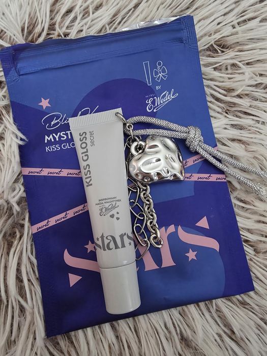 Stars x E. Wedel mystery pack secret