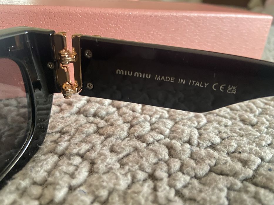 Óculos de sol Miu Miu