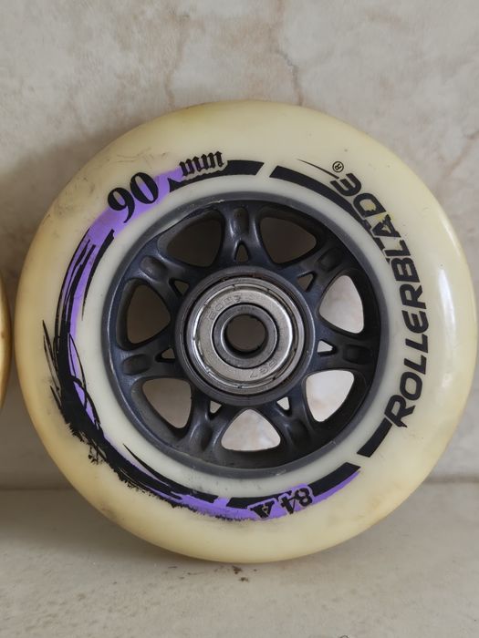 Koła Rollerblade 90mm 84 a łożyska sg7