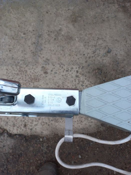 Причіп одноосний Легковий Фанера