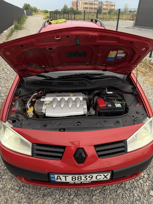 Автомобіль  Renault Megane 2