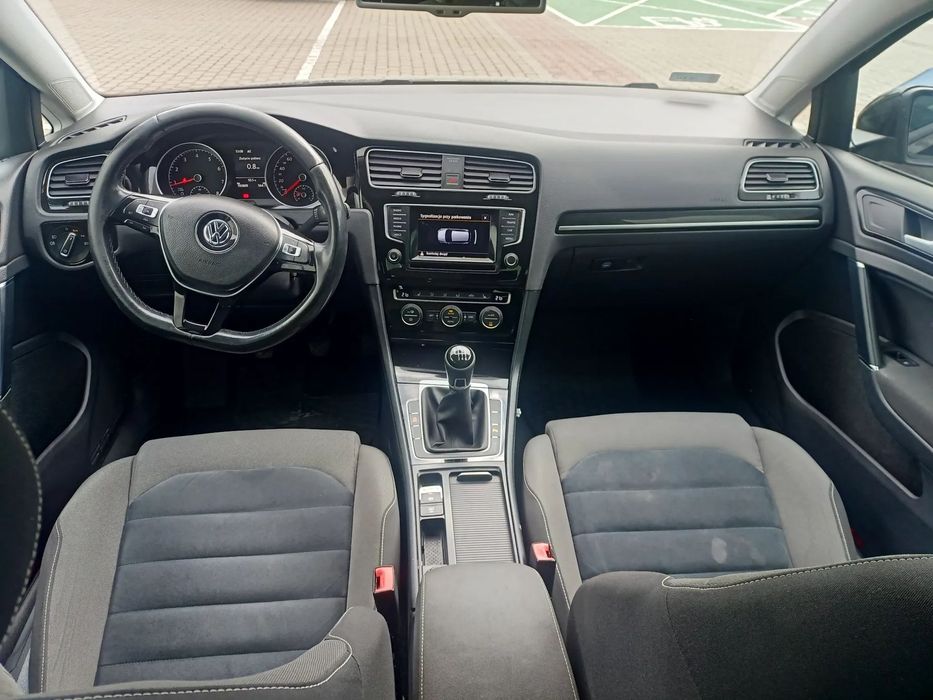 Volkswagen Golf Salon pl, Wersja Highline, Opony zimowe w cenie