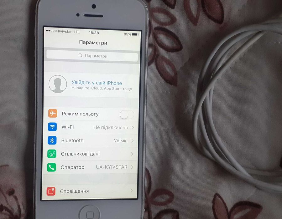 Смартфон Apple iPhone 5 (A1429)