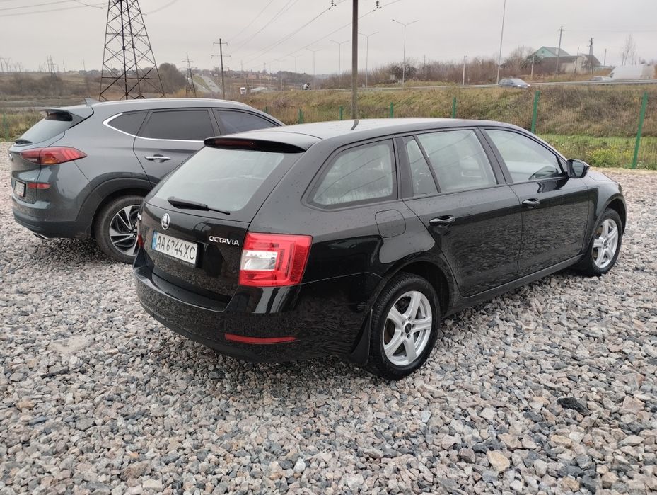 Шкода Октавія Octavia