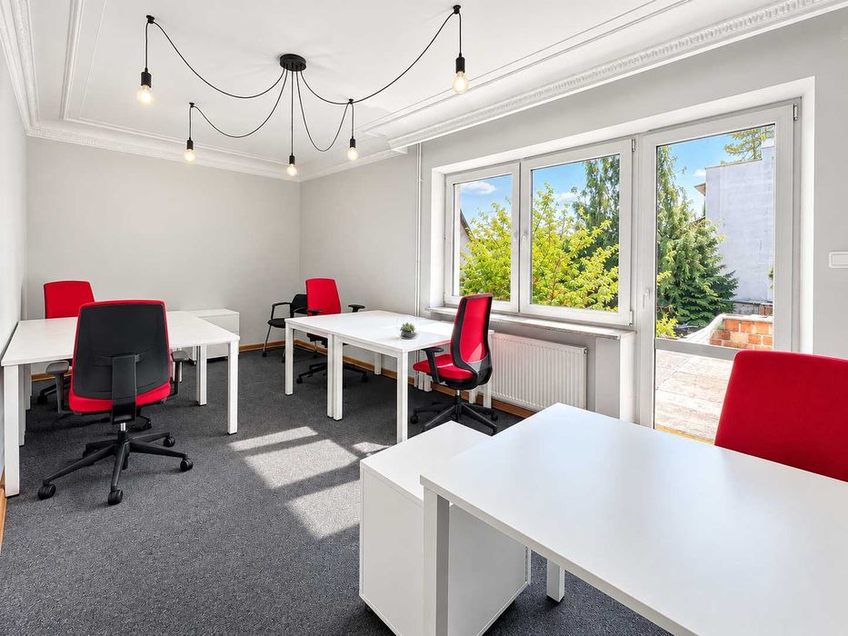 Przestronny lokal biurowy 74 m² – 3 duże pokoje