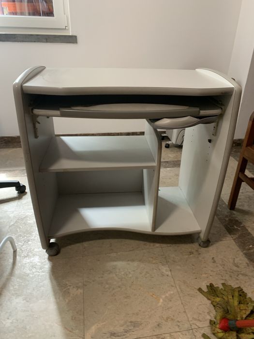 Mesa para computador