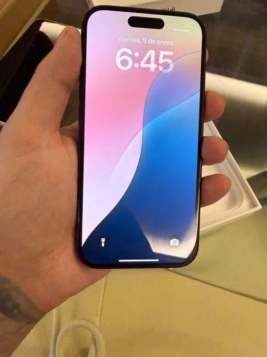 iPhone 15 128GB – Estado usado normal!