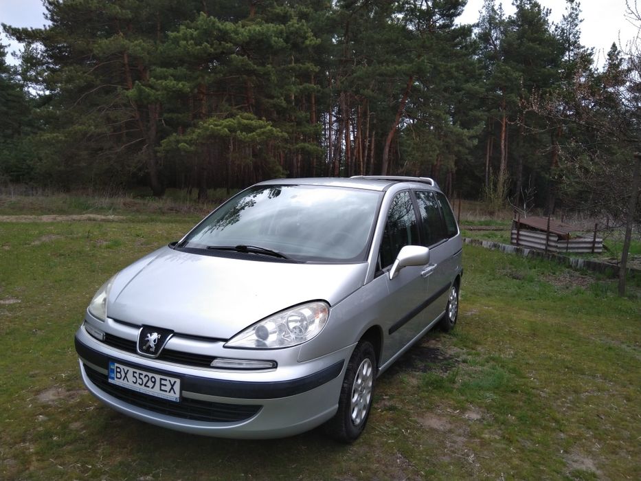 Продам автомобиль Пежо 807