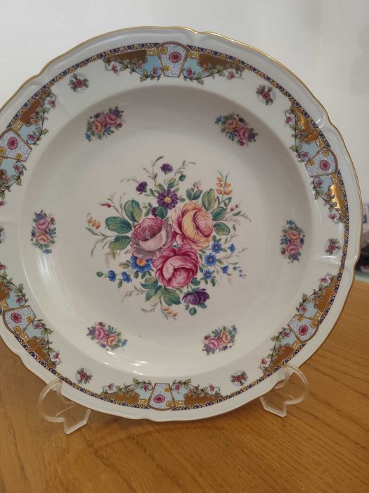 Lote 3 Peças de Servir em Porcelana Antiga