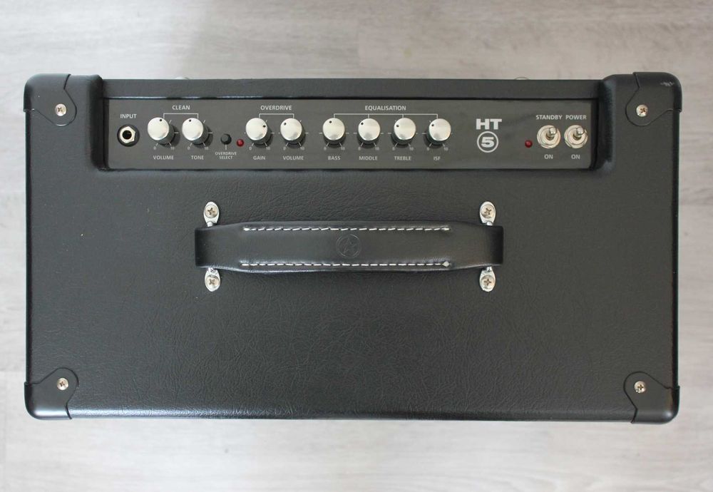 Ламповый гитарный комбоусилитель Blackstar HT-5 c