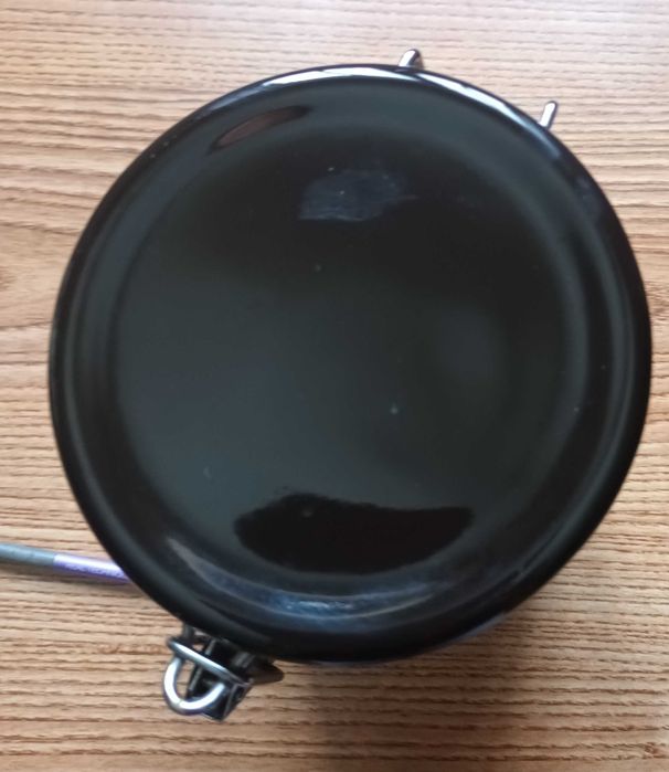 Frasco de cozinha preto