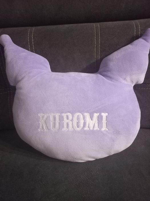 Zestaw Kuromi poduszka i maskotka