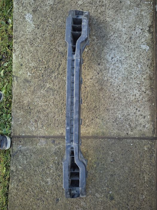 Підсилювач усілітєль бампера пежо партнер сітроен берлінго