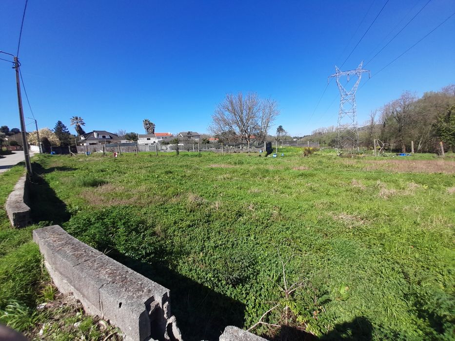 Terreno para venda em Fiães