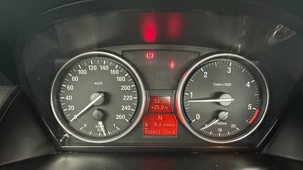 BMW X1 sDrive 18d Caixa automática