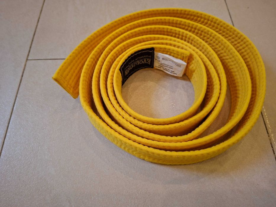Pas judo żółty 240cm