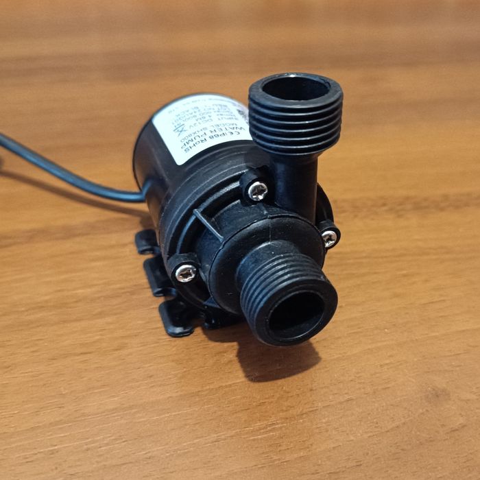 Бесщёточный водяной насос 12V - 19W