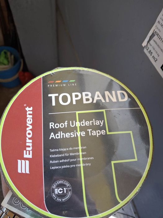 Taśma do klejenia membran dachowych