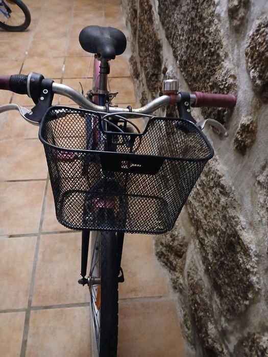Bicicleta de senhora
