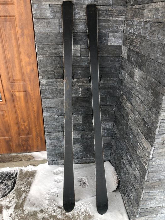 Narty w b dobrym stanie