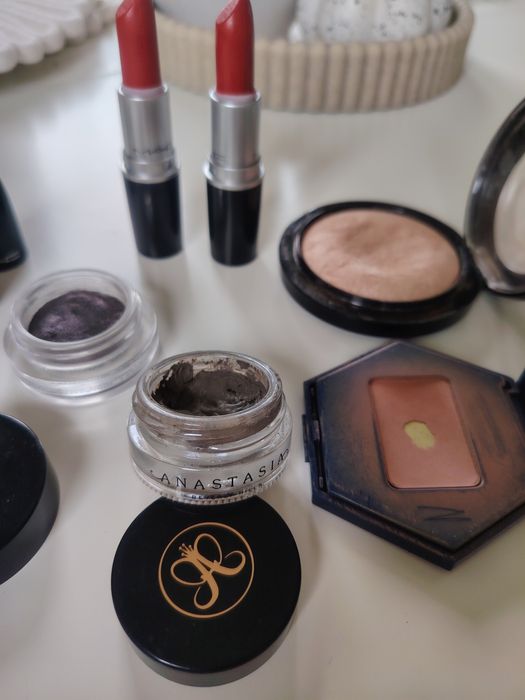 Kosmetki mac,dior,Chanel ,anastasia