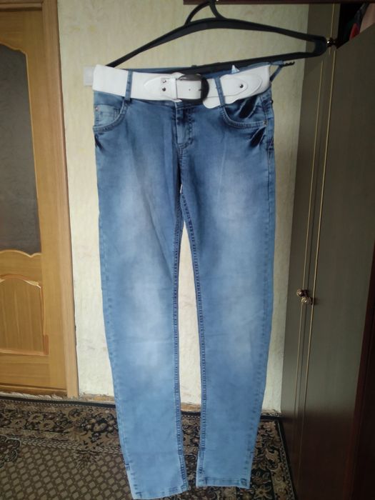Продаю нові джинси