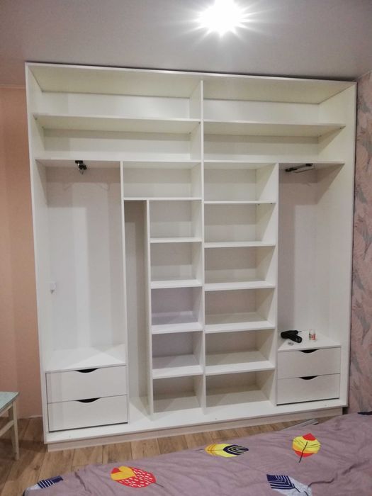 Мебель на заказ (кухни, гардеробные, шкафи-купе)