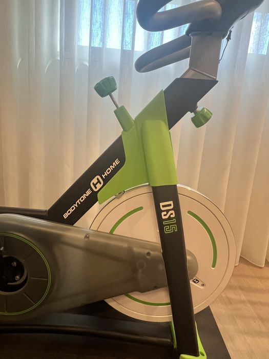 Bicicleta de Spinning Bodytone DS15