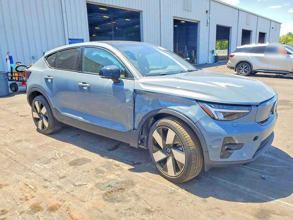 Volvo C40 recharge 2023