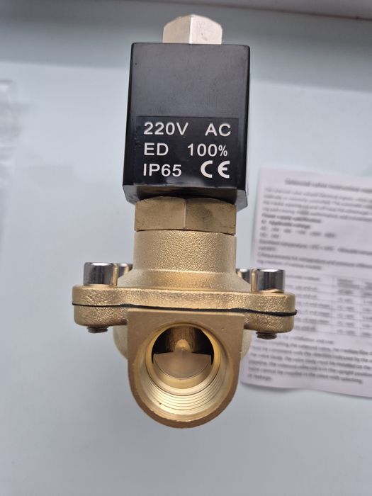 Електромагнитный клапан нормально открытый 220V для воды газа