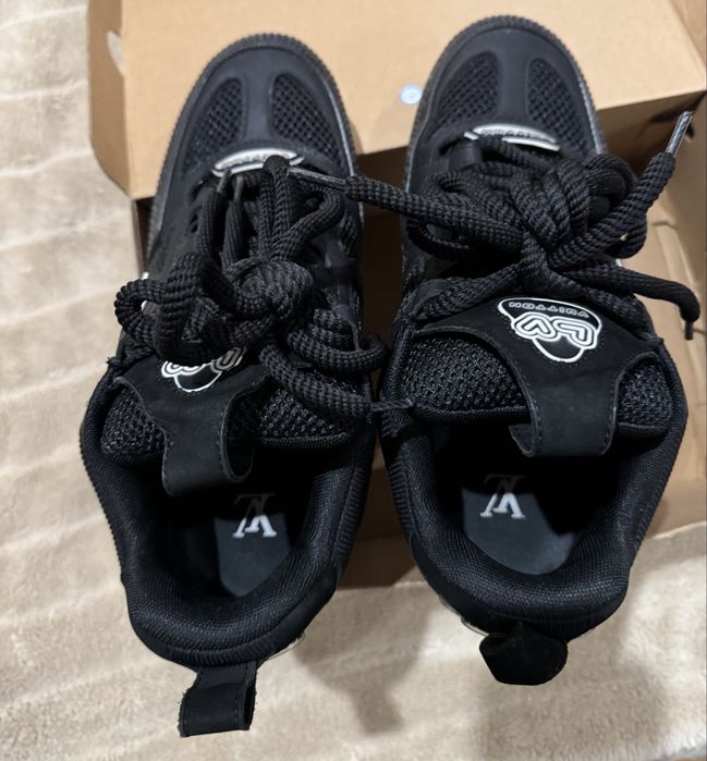 Louis Vuitton Skater Black