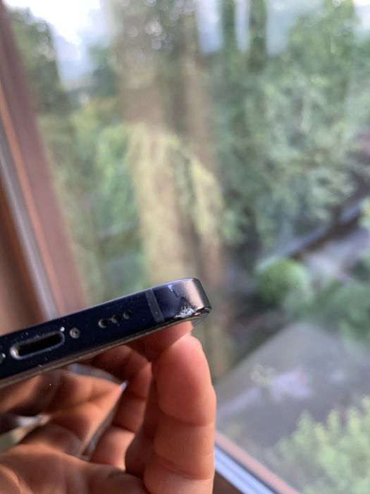 iPhone 12/128 гарний стан…