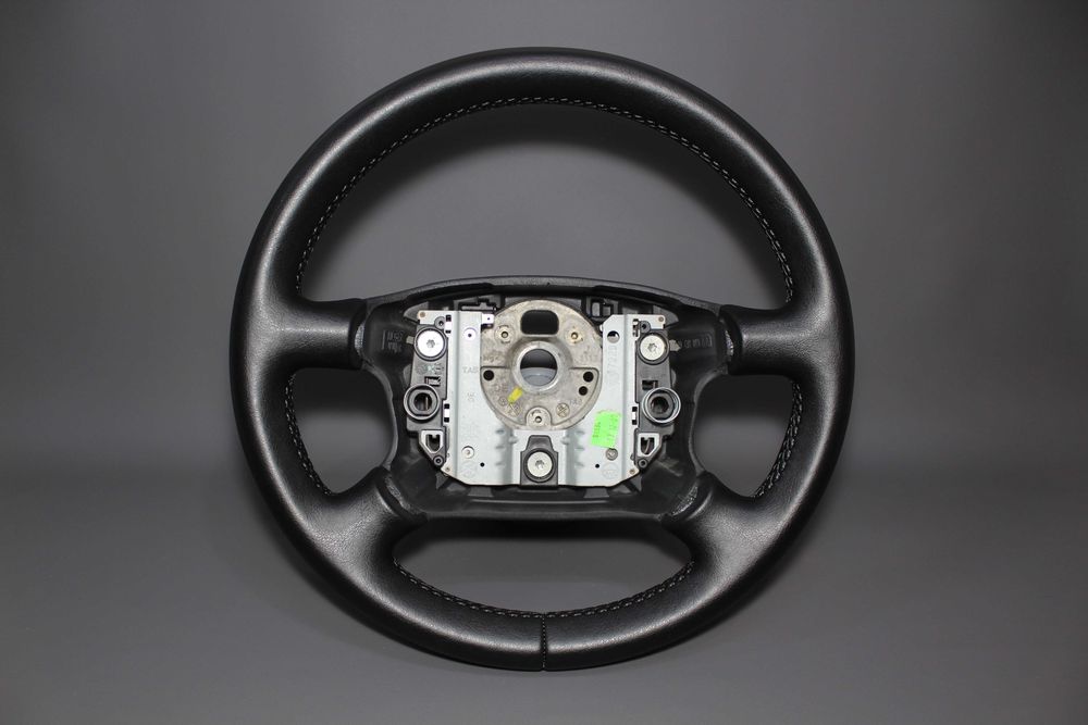 Руль Skoda Oktavia Tour Vw Golf 4 Passat B5 T4 Bora