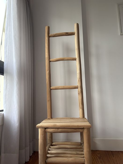 Cabide de pé/Cadeira