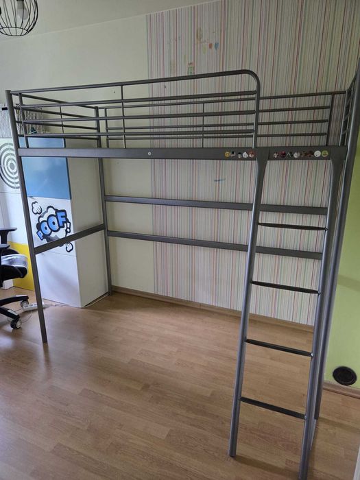 Łóżko na antresoli Ikea Svarta